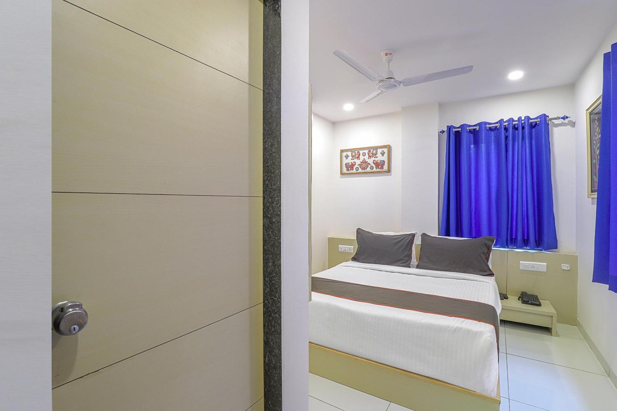 Hotel O La Veera 아흐메다바드 외부 사진